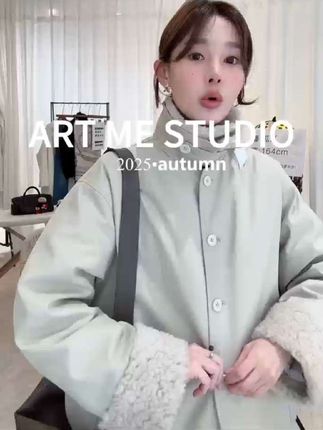 必入的“腔调级”羽rong服!【ART ME】巴恩羊毛款,可溯源羽rong品质放心,羊毛拼接显高级,秋冬穿它帅气又保暖!【ART ME】巴恩羊毛夹克款羽rong可溯源腔调控必入款羽rong服wy25w1。#时髦精的冬天这样穿 #羽绒服穿搭 #版型好看 #腔调十足 #冬日专属氛围感拉满了