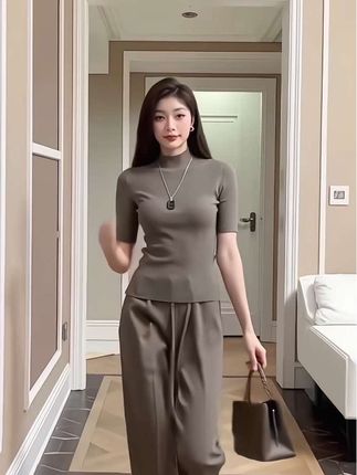 2025春秋新款亲肤半高领五分袖打底衫女紧身薄款针织中袖气质上衣#秋季新款女装 #半高领 #气质穿搭 #品质女装