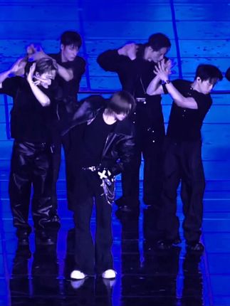 真的太帅了cr.K-PLANET(侵权可删) #seventeen #徐明浩 #徐明浩the8 #演唱会 #舞台