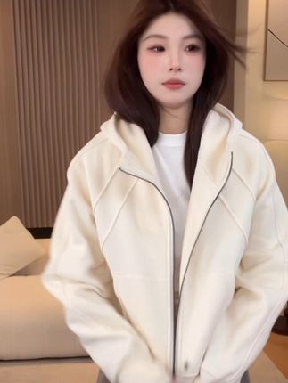 新款秋冬新款宽松加绒加厚休闲慵懒风连帽卫衣套 #ootd搭配 #穿搭搭配 #休闲款 #甜妹风 #ootd穿搭推荐