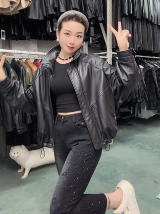 休闲时尚百搭#源头实力厂家 #皮衣外套搭配 #真皮皮衣