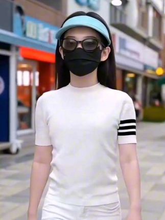 男士欧货轻奢冰丝短袖T恤,针织款夏季时尚修身百搭上衣 #欧货潮牌 #轻奢穿搭 #针织衫穿搭 #男士穿搭 #夏季短袖