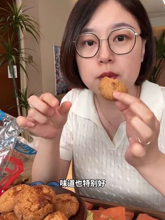 山东老字号古法桃酥,纯手工制作,鸡蛋和面不加一滴水,酥香不腻入口即化好好吃!#桃酥 #点心 #大人孩子都爱吃 #早餐吃什么 #糕点@DOU+好生意 @DOU+小助手 @DOU+上热门