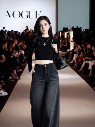 黑色牛仔裤女2025新款秋季版型好看百搭裤子高腰直筒美式阔腿裤#高级感穿搭 #优雅气质 #气场全开 #引领时尚潮流