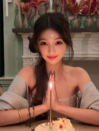 🥝🎂 又是一个充满爱与感激的生日 新的一岁 我要更努力!更勇敢!更坚定的走每一步! 迟来的祝大家中秋快乐🥮 #中秋快乐 #生日 #生日转场  #偏爱之恋