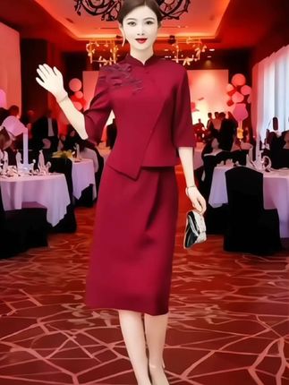 喜婆婆婚宴装旗袍#年轻结婚妈妈婚礼礼服裙#秋季洋气复古丈母娘#喜婆婆婚宴礼服 #敬酒服 #早秋穿搭不重样