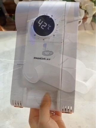 冬雨季洗了鞋子总不干,还容易发臭,有了这个#烘干机,全自动烘鞋器,360度循环热风烘干、除菌无异味,洗完的鞋子很容易烘干#实用好物 #鞋子烘干器杀菌除臭 #居家好物