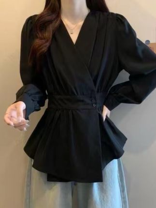 #今日穿搭 #温柔风穿搭 #衬衫 #女装 #穿搭