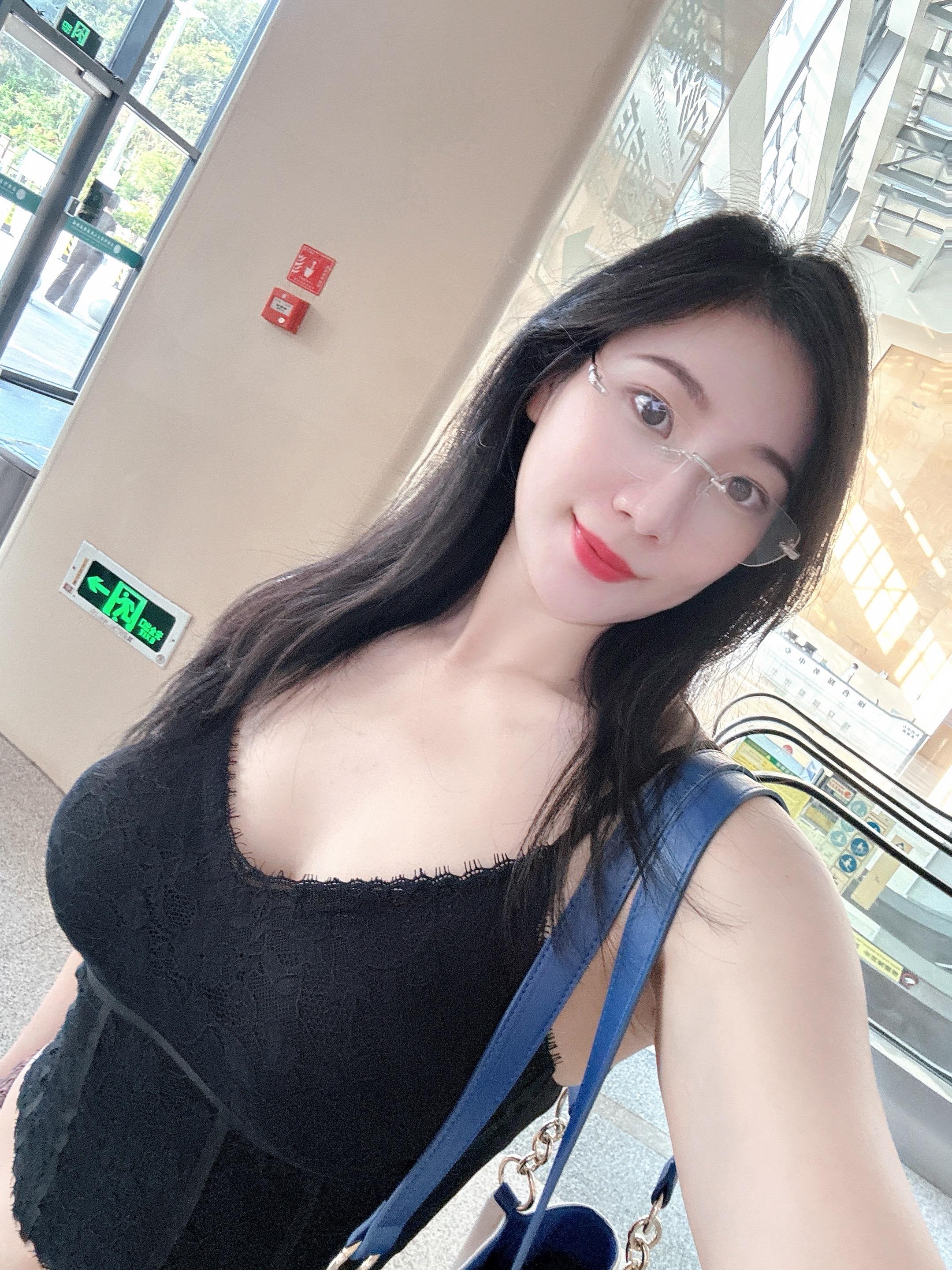 成长的经历大概就是让你变得越来越安静@欧