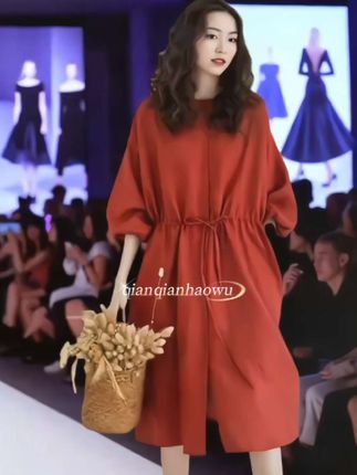 小禾今年红色复古圆领细带亚麻开衫外搭,夏季棉麻连衣裙女#高端大气 #与众不同 #优雅气质 #魅力无限 #太喜欢了