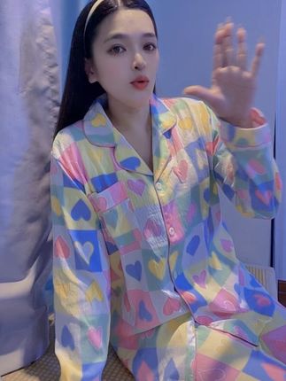 一个人有多好不重要,对你好才重要,真心对你好的人都在细节里,人会说谎,但细节不会,爱是细节,不爱也是#爱你的人怎么舍得你委屈#爱是细节#家居服套装