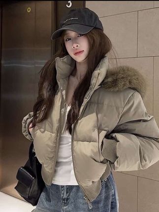 千金风加厚棉服女韩系收腰显瘦大毛领连帽可拆卸保暖短款棉服外套#好物推荐🔥 #棉服外套 #大毛领外套 #今日新款推荐 @DOU+上热门 @DOU+小助手