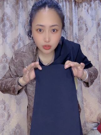 高腰高弹力亮晶晶微喇叭裤面料柔软舒适透气显瘦又百搭又显腿长这款裤子也太好看了不分年龄谁穿谁好看#上热门 #百搭裤子