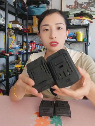 电动工具锂电池插脚转换器#电池转换器 #高性能实用工具 #锂电池转换器 #转换器