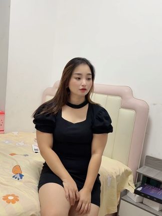 我知道打工发不了财,但是我没有办法,起码它能填饱肚子,一没学历,二没背景,我有得选吗?我没得选#打工人#90后女孩