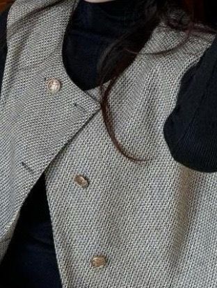 小香风西装马甲外套女春秋外穿短款法式名媛高级无袖马夹坎肩背心#简约风穿搭 #日常通勤穿搭 #女装时尚 #针织衫 #开衫穿搭