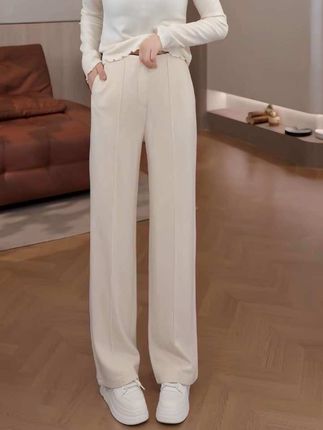 主打显瘦显高显腿直的天丝羊毛醋酸裤,姐妹们不要错过了。 #源头实力厂家 #高级感穿搭 #梨形身材穿搭 #显瘦显高 #通勤搭配