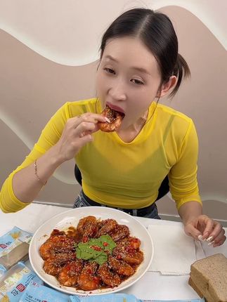 芳妹儿黑麦全麦面包 #口感特别好 #爆款热卖中 #超便宜超划算 #妈呀太香了 #好吃到停不下来
