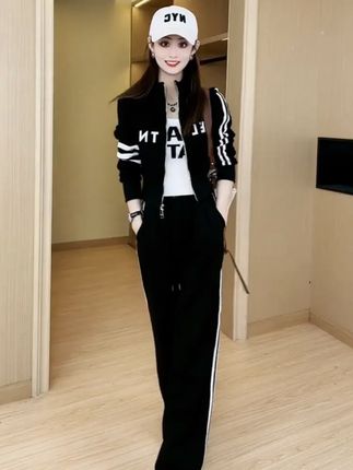 #创作灵感 新款品牌休闲运动套装女秋洋气显瘦黑色卫衣拉链开衫阔腿裤两件套#套装 #阔腿裤 #卫衣 #运动