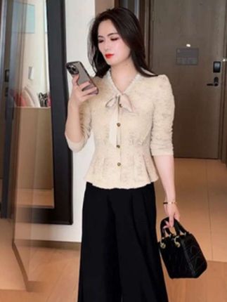 春秋款新品洋气时尚女神范蕾丝小衫减龄打底上衣 #时尚女装 #洋气减龄