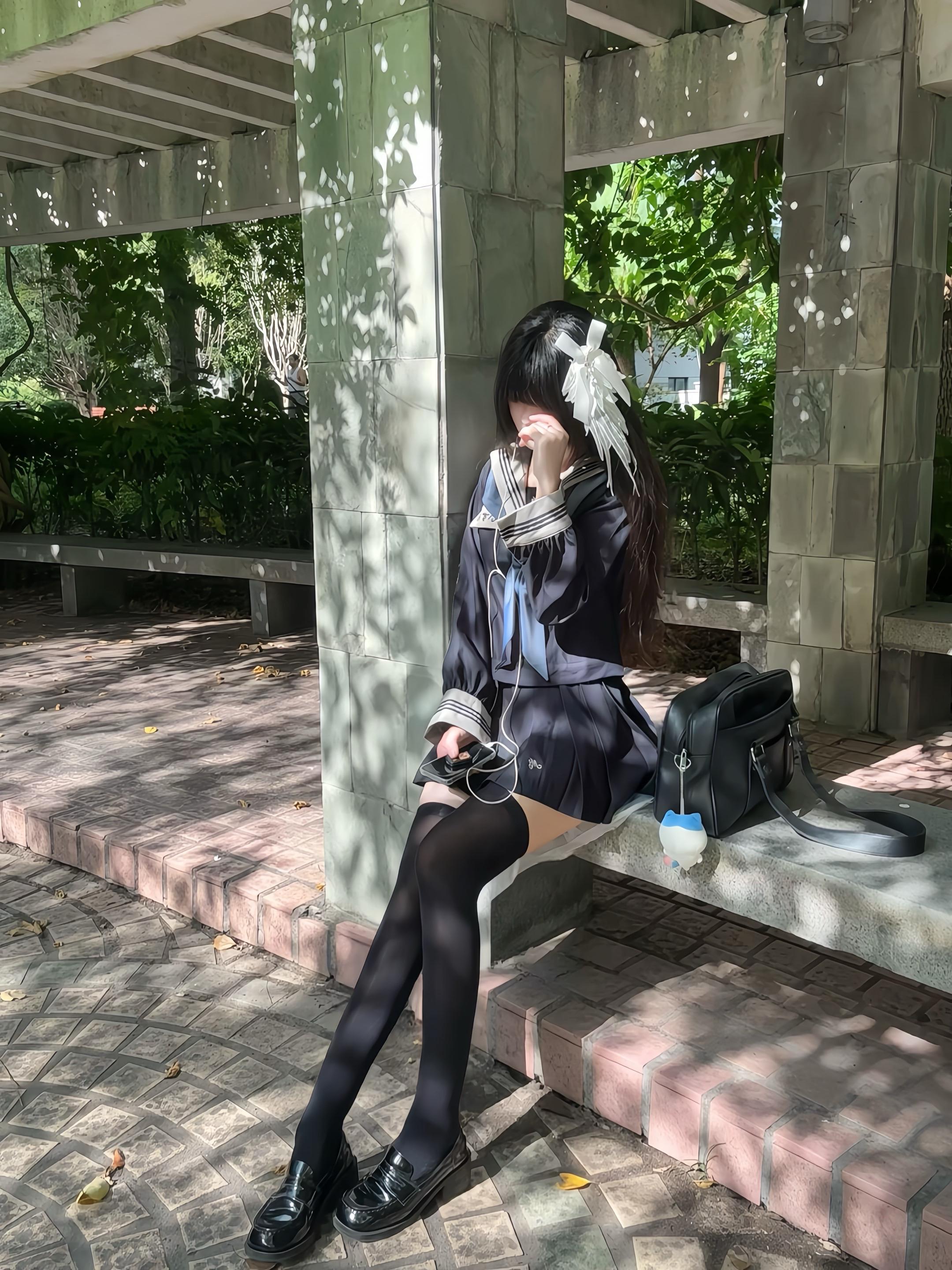 以为待人如初是件容易的事 但是忘了世界上唯一不变的就是永远在变#jk #不愧是jk #jk穿搭 #氛围感 #黑长直