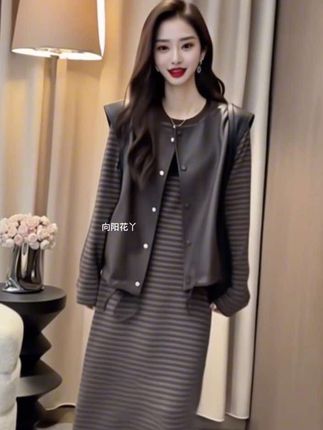 时髦皮马甲条纹连衣裙套装女2025年春秋款韩版洋气减龄显瘦两件套#套装#高级感穿搭 #穿出自信穿出美丽 #减龄显瘦穿搭 #ootd穿搭