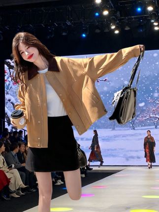 #早秋穿搭 #套装穿搭 #气质女神穿搭 #穿出自信穿出美丽 #秋季搭配