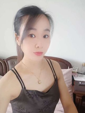 去接受万般模样的自己 不解释,不反驳,不定义,好与坏都是我”