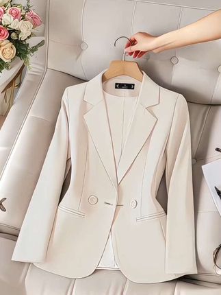 #穿搭 #高个子女生的早秋穿搭#早秋姐感穿搭气质顶满#早秋穿搭公式来了#谁穿谁好看