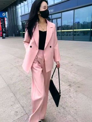 春秋新款小西装套装女2025秋韩版时尚洋气小个子职业阔腿裤两件套面料柔软舒适,穿出自己的感觉,胖瘦都能穿,谁穿谁好看