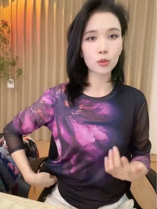 有女人味又显高级一件女士网纱时尚上衣外穿内搭都好看透气舒适 魅影紫砂 2025新款时尚圆领双层透气网纱印花长袖打底T恤女1752#大码女装 #夏季穿搭 #品质女装 #穿出女人味 #早秋穿搭
