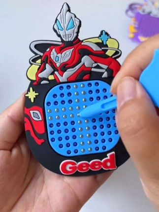 奥特曼也出磁吸小画板了,每个都很可爱,还能挂在包包上当挂件#儿童玩具 #磁吸小画板 #奥特曼玩具