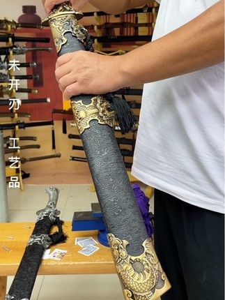 #上热门 非遗#好货推荐 龙泉宝剑武侠梦#工艺品摆件 唐横刀牛尾刀一体锰钢手工锻打冷兵器未开刃