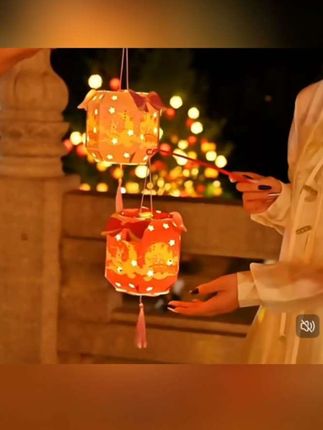 中秋节快到了,这个灯笼简单好看又好玩,配好的图纸很容易拼,快来一起做属于自己的中秋花灯吧#中秋灯笼 #图纸灯花 #好物推荐