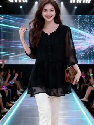 宽松提花上衣 宽松版型,遮肉显瘦,美呆了!#大码女装 #时尚穿搭 #气质女神#减龄穿搭#宽松有范显气质