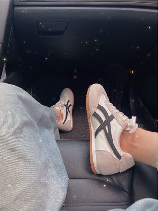 “学会控制情绪,一半为了尊重别人,            另一半是为了保护自己”