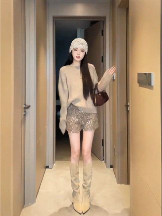 #简约又性感的辣妹穿搭 #小众设计感 #穿搭小心机 #甜辣妹 #时髦精