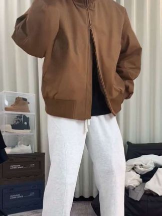 #潮男穿搭 棕色美式立领飞行员夹克男秋季穿搭美拉德短款外套廓形高街棒球服#夹克外套 #美拉德穿搭 #短宽夹克 #飞行夹克