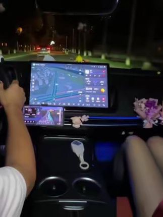 妈妈问我为什么还不结婚,“我不是不想结婚,是想先把经济基础打牢点,等以后两个人过日子,不用为钱愁眉苦脸,这样的日子才长久”#第一人称视角 #vlog日常 #情侣日常 #记录我的生活 #深蓝