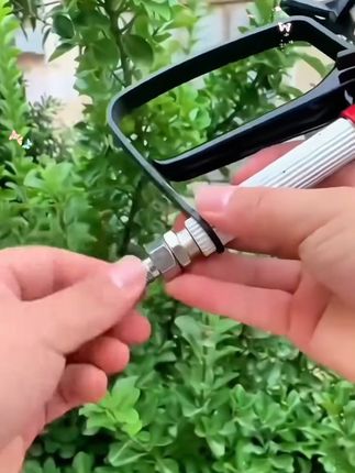 #喷涂机喷枪活接 防止管子打结#连接机器管子不打结 #旋转接头