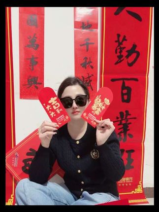 #邓紫棋香港演唱会 #张予曦 #毕雯珺 #深情眼#北京下雨