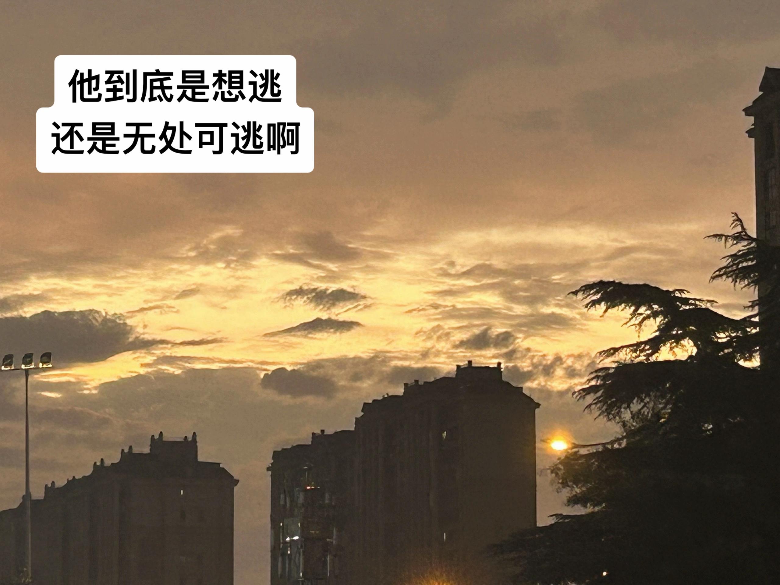 我可是从太子妃就开始喜欢你的啊,并不是从昨天开始知道你的。