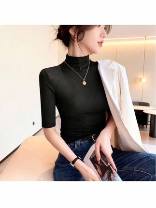 #简约穿搭#针织衫#洋气小衫#春秋穿搭