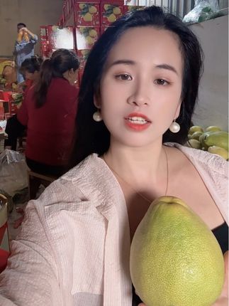 生活本就该一半清醒一半释然, 活着活着就明白了,跟任何人较劲都是在消耗自己,人间清醒的四不原则,不被拿捏 不信承诺 不吃大饼 ,不听故事。