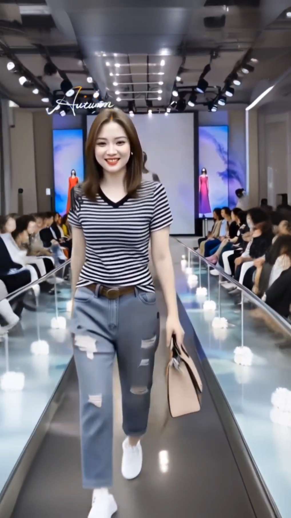 #穿出自信穿出美丽 #早秋穿搭 #气质穿搭 #出街穿搭 #服饰穿搭