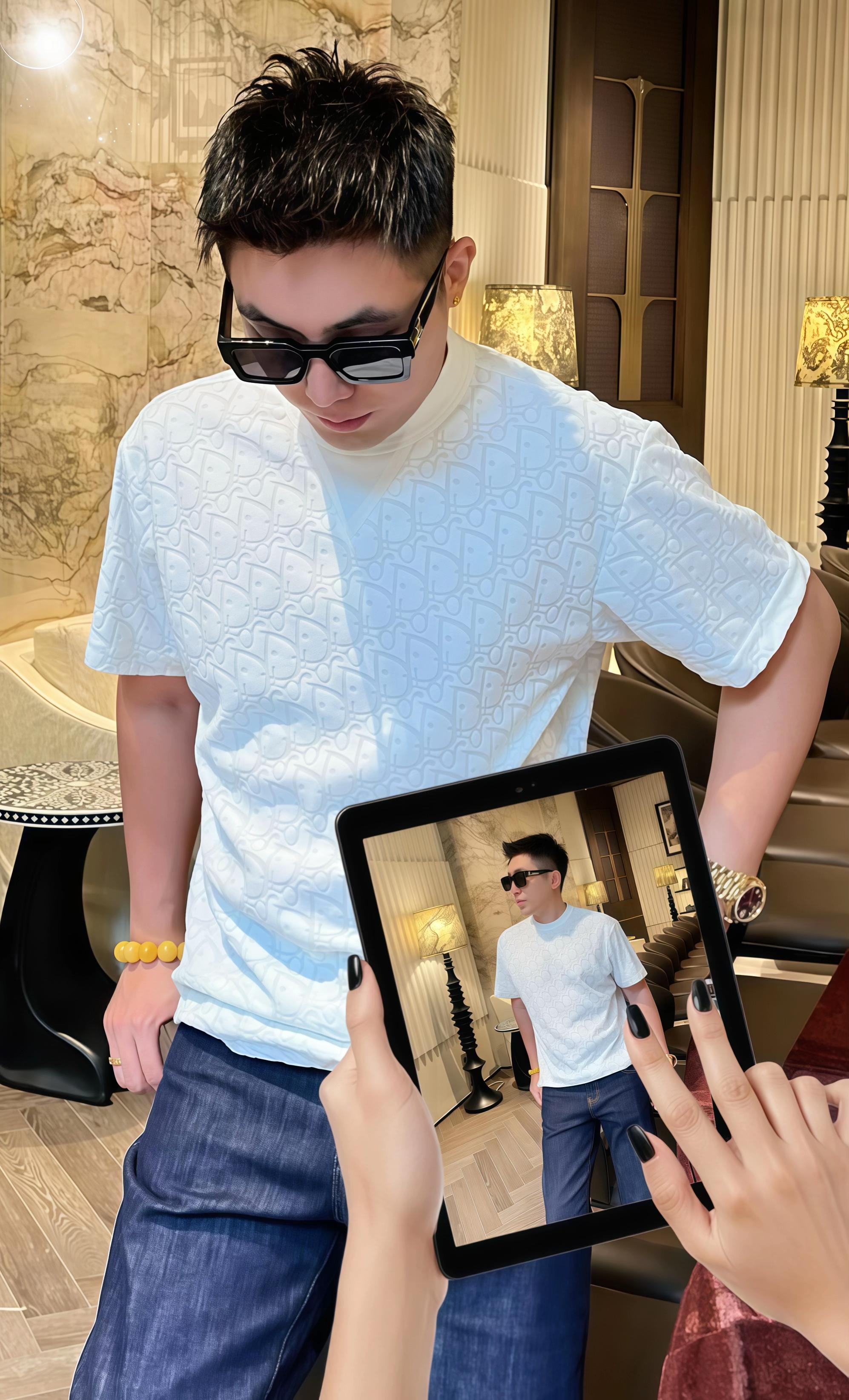 #品质男装 #夏季穿搭 #型男穿搭 #t恤穿搭 #高级穿搭