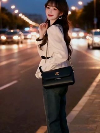 #气质女人 #街拍小姐姐穿搭 #最美穿搭 #减龄气质 #这也太好看了