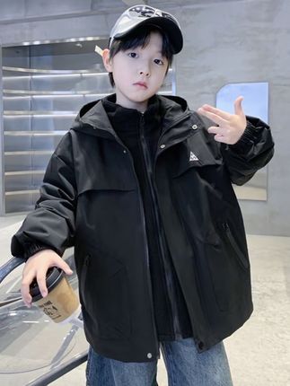 儿童装男童秋装三合一冲锋衣外套2025新款春秋款中大童秋季可拆卸#高品质童装 #潮酷穿搭 #冲锋衣 #男童穿搭 #外套穿搭