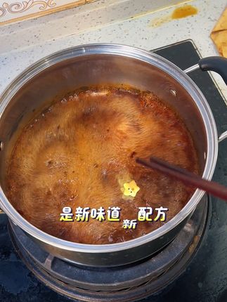 #速食美食 #懒人美食 李海龙家的#麻辣烫 现在一次到手五包还送你一包豆段 喜欢吃辣的姐妹快去试一试。