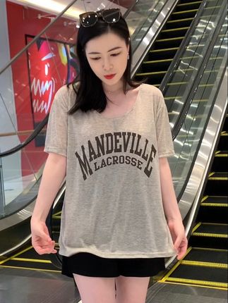 自带慵懒松弛感,又遮肉显瘦的微透宽松小罩衫#谁穿谁好看#宽松版型 #显瘦穿搭 #慵懒穿搭